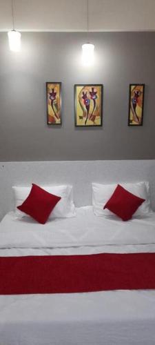SUN STUDIO & SUITES – Photos 2