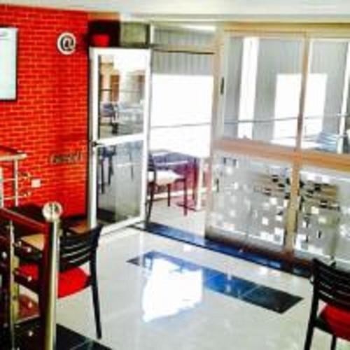 Appart Hôtel Tanger Panameにあるキッチンまたは簡易キッチン