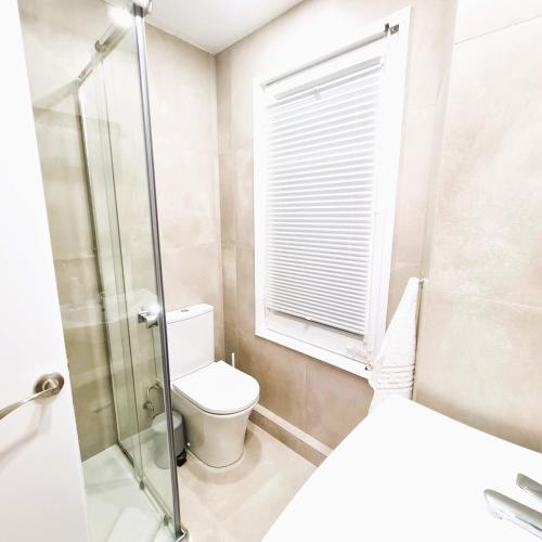 G74 AVENIDA GAUDI nice 4 bedrooms apartment with balcony with views of the Basilica Sagrada Familia