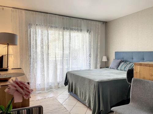 Posteľ alebo postele v izbe v ubytovaní Cannes - Studio en plein cœur de Cannes