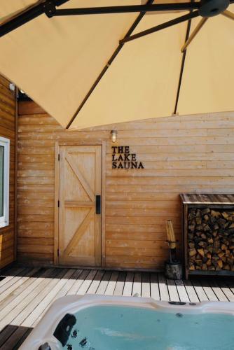 Φωτογραφία από το άλμπουμ του The Lake House 野尻湖 σε Shinano