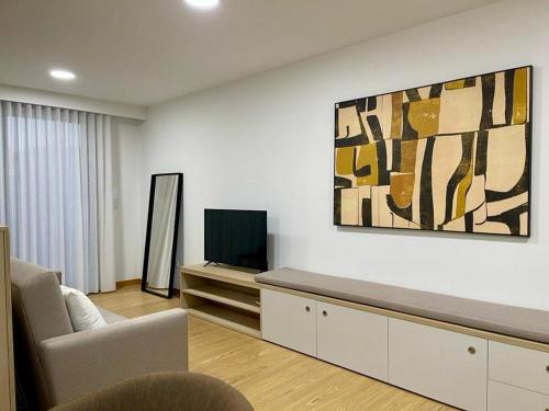 Μια τηλεόραση ή/και κέντρο ψυχαγωγίας στο Oporto Chic & Cozy - Anibal Cunha