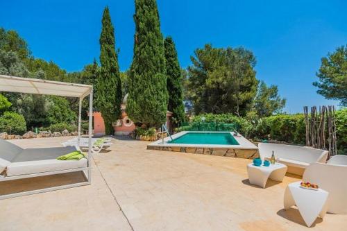 AGUAIT II - VILLA WITH PRIVATE MOUNTAIN PATH-BEACH APPROX 5 MIN WALKING BEACH,property belong Puerto Pollensa Villas and apartments