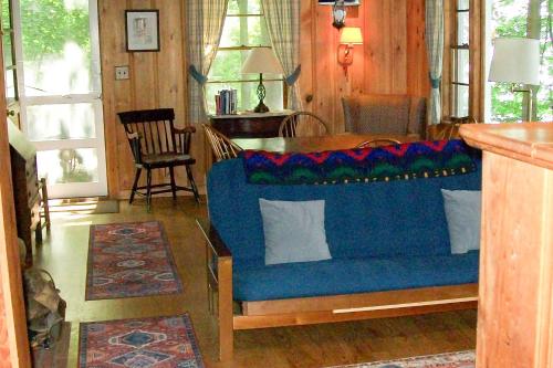 Winnipesaukee Lake Cottage – Photos 5