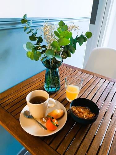 Φαγητό σε αυτό το διαμέρισμα ή κάπου εκεί κοντά