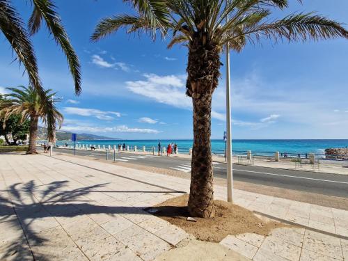 Le 182, Plage à pied, Balcon & Climatisation