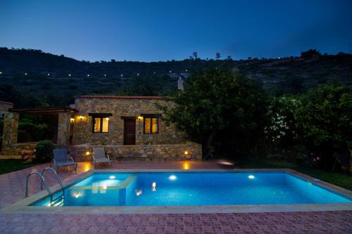 Πισίνα στο ή κοντά στο Μελιδόνι Χ Village