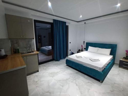 Central Luxury Studios