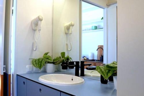 Phòng tắm tại Good Spot Zieleniec Comfort Eco