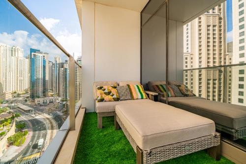 SettlerHomes - Sparkle Tower 2 with Stunning Views