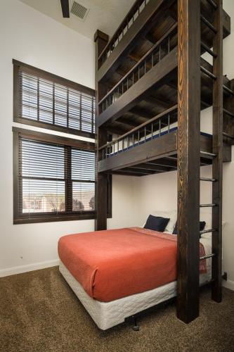 Photo inspiration: Gallery Detail: Unique Downtown Rental La Dolce Vita Villas 5 Moab Updated