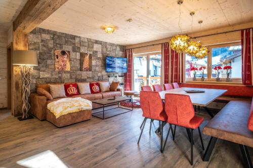 THE Lodge