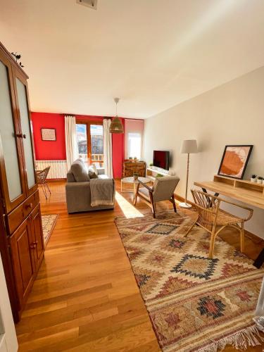 Apartamento familiar en el centro de Benasque con terraza