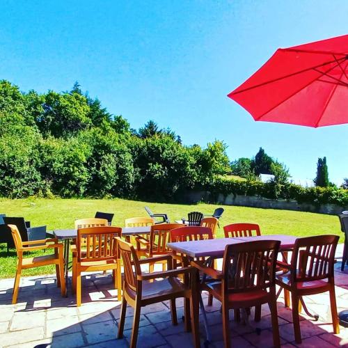 Κήπος έξω από το Les Gîtes du Couvent en Ardèche - Gîte de groupe
