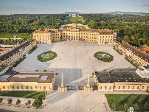 Vienna Luxury Stay