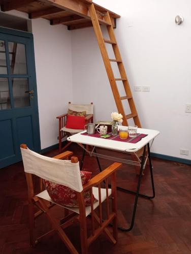 Bright brand new studio – Photos 2