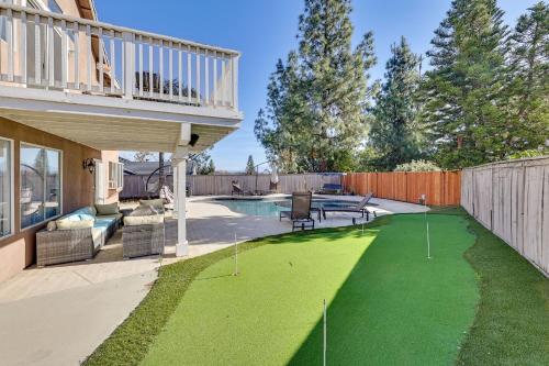 Κήπος έξω από το Lake Elsinore Home with Pool - 44 Mi to Disneyland!