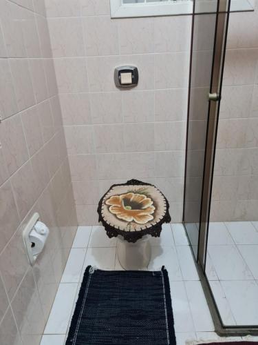 Um banheiro em Quarto _ Temporada , Feriados_ Torres RS