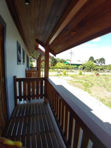En balkong eller terrasse på Casa Geminada em Canela-RS