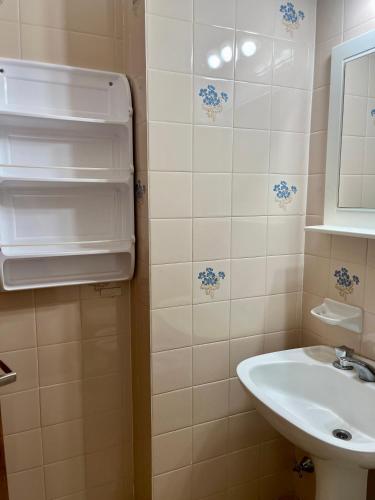 Kamar mandi di San Clemente Ocean View