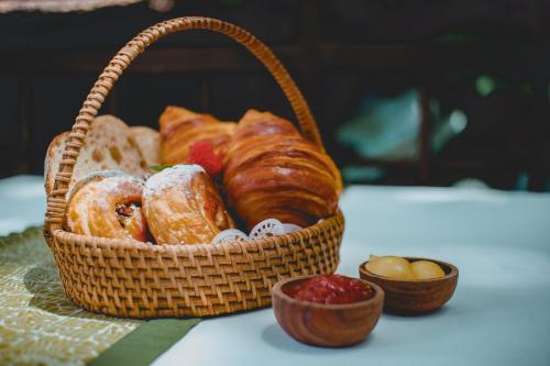 Nourriture dans l'hôtel ou à proximité
