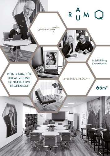 a group of people sitting at tables in a room at Motel Schlafraum Schlüßlberg-Dein smartes Hotel-contactless check-in in Schlüßlberg
