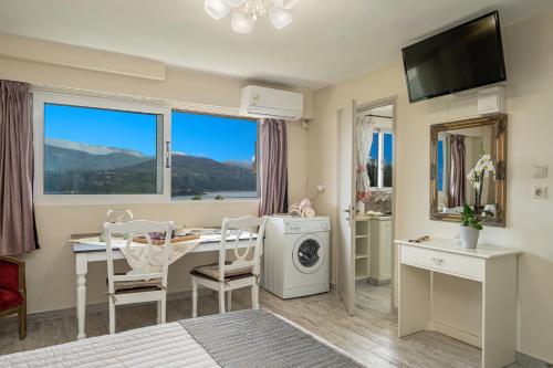 Aphrodite Superb Sea View Apartment