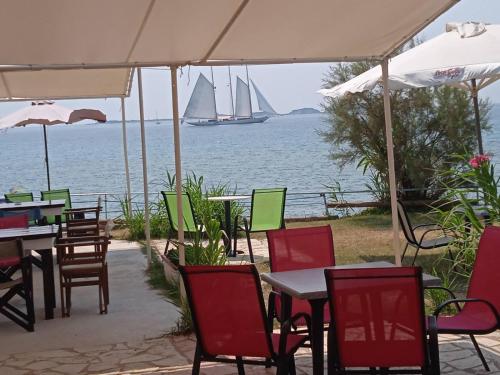 Gallery image of Kefalonia Beach Hotel & Bungalows in Lixouri