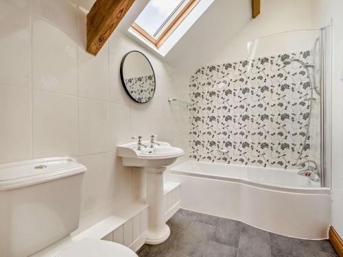 Ванна кімната в 3 Bed in Widemouth Bay 91601
