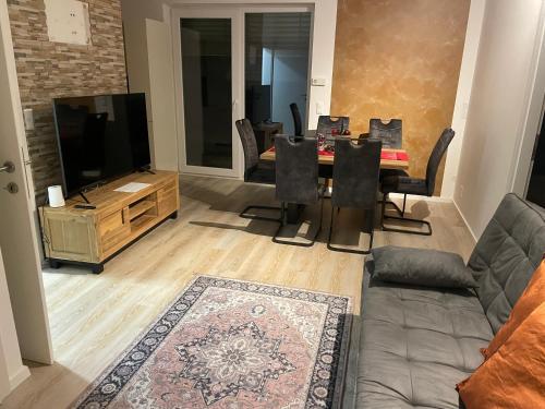 Sorinas Home WB7 Top6