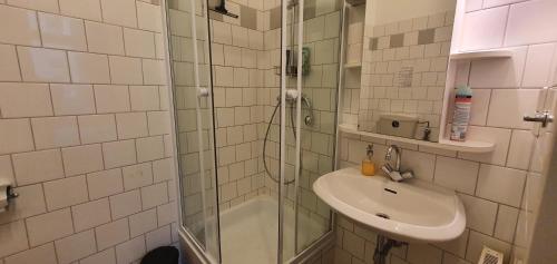 Quiet 2-room flat, walking distance to City Centre