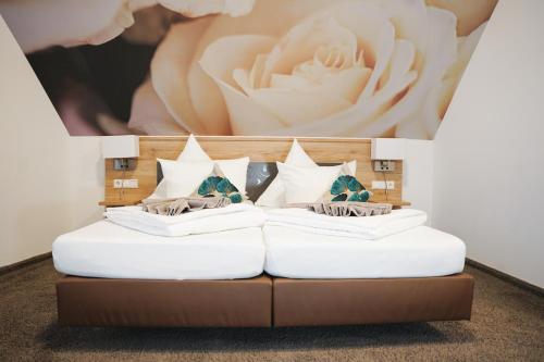 Gallery image of Outlet Hotel in Metzingen