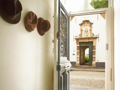 Gallery image of B&B Alphabet - Luxury Guesthouse and Art Gallery in Bruges