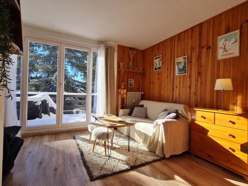 Appartement cosy 1 chambre, rénové avec terrasse exposée Sud