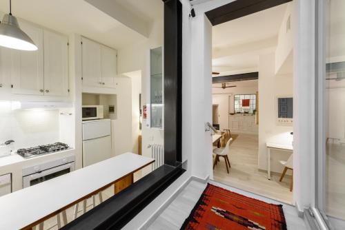 San Frediano Stile by Mmega
