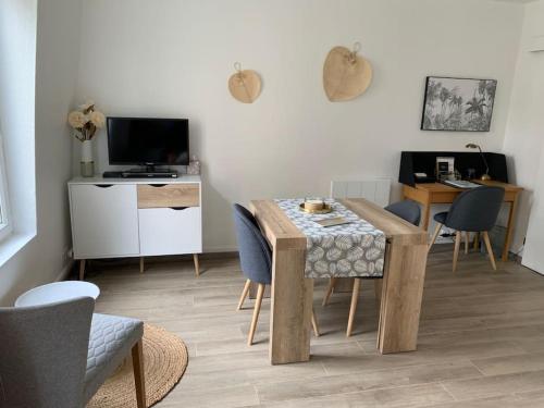 Photo de la galerie de l'établissement Paris Charenton logement chaleureux & fonctionnel, à Charenton-le-Pont