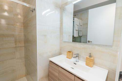 Koupelna v ubytování Palmanova Suites