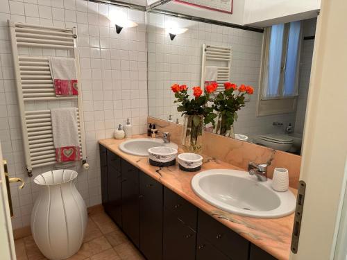 Kylpyhuone majoituspaikassa Albrizzi Charme apartment
