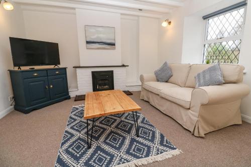 1 Riverside Cottage – Photos 3