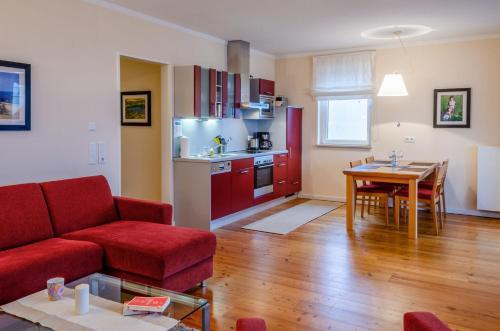 Η κουζίνα ή μικρή κουζίνα στο Hafendomicil Appartement WH14 - Möwe