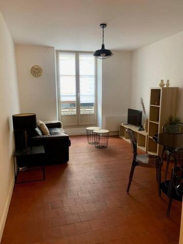 Le Charmant T2, Hypercentre