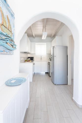 Cucina o angolo cottura di Luxury Sea House By Blue Waters Mykonos