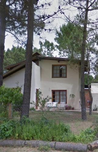 Casa a 50 metros del monte y fácil acceso al mar