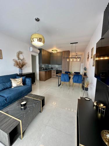 Luxury Apartment Lila