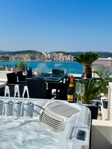 Luxury Apartment Lila