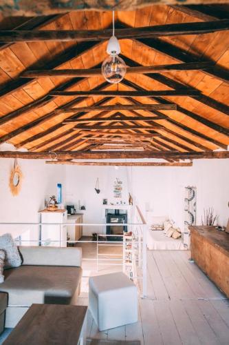 Area soggiorno di THALASSA New house