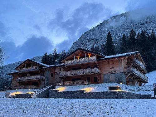 Appartement T3 à Morzine avec Jacuzzi Privatif, Proche Navettes, 8 Pers.