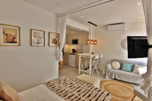 Quarteira Mar - Beach Front