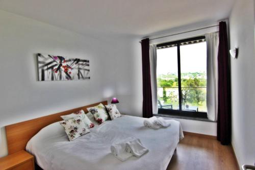 Residences Golf Club Apartment