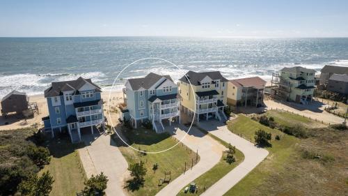 Fotografie z fotogalerie ubytování Cape Point Retreat 7 Bedroom Home by KEES Vacations v destinaci Buxton